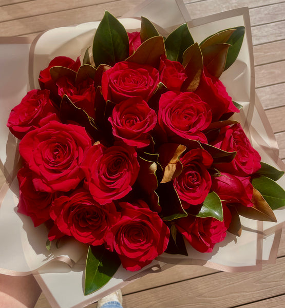 Deluxe rose bouquet with premium long-stem red roses, affordable luxury flowers for special occasions